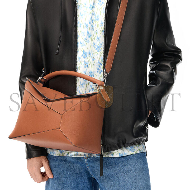 LOEWE LARGE PUZZLE EDGE BAG IN CLASSIC CALFSKIN B510P00X04 (33*21.5*14.7)